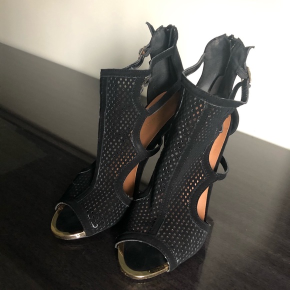 Qupid black suede shoes with gold open toe tip - Picture 5 of 6